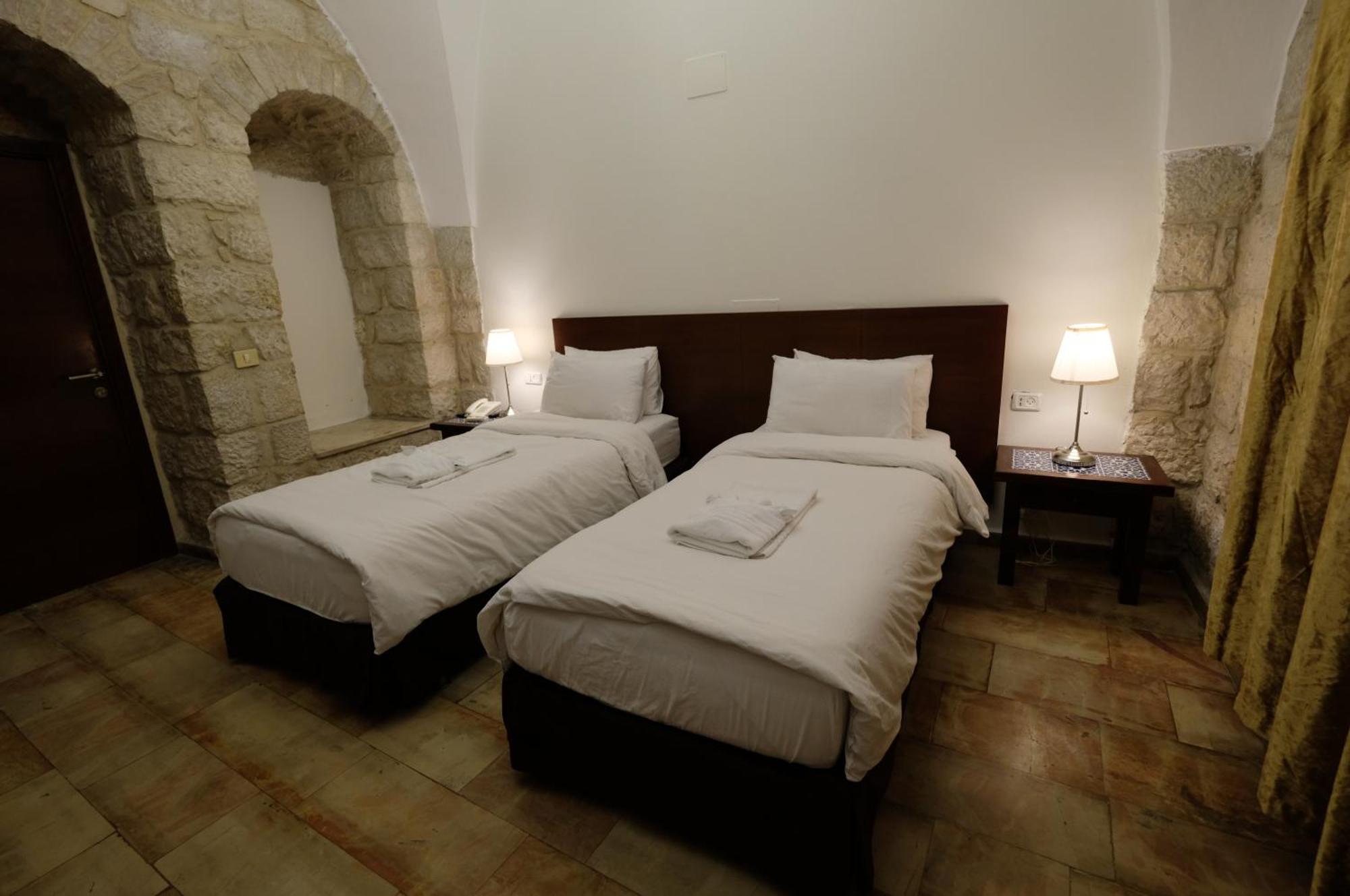 St. George'S Cathedral Pilgrim Guesthouse - Jerusalem Phòng bức ảnh
